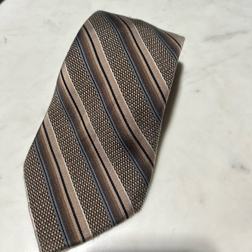 Pick and choose. What tie should I wear today?